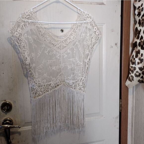 Iris Los Angeles crochet top - Picture 3 of 8